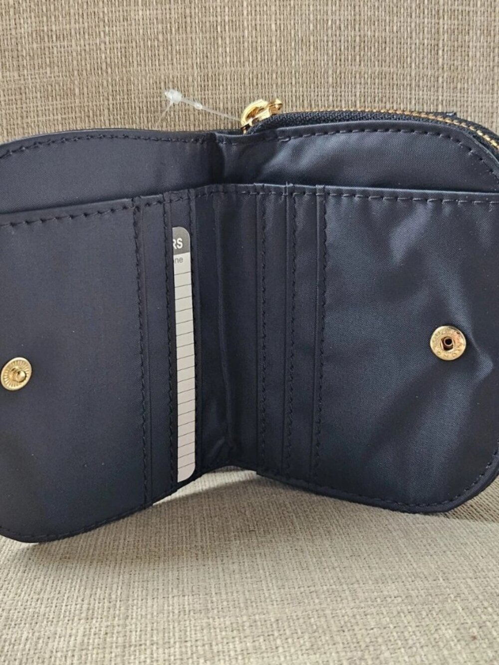 Time and True Women Wallet Black Faux Leather Zip Around Coin Wallet Cardholder - Picture 8 of 12